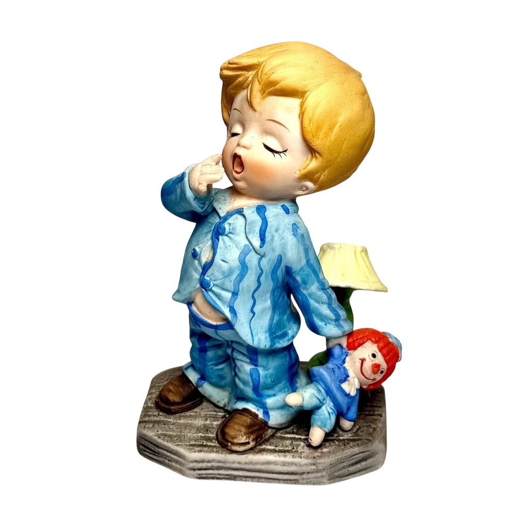 Vintage 1977 Yawning Boy Pajamas‎ Raggedy Ann Doll Porcelain Figurine